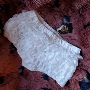 Hell cat punks ruffle bottoms shorts loitia